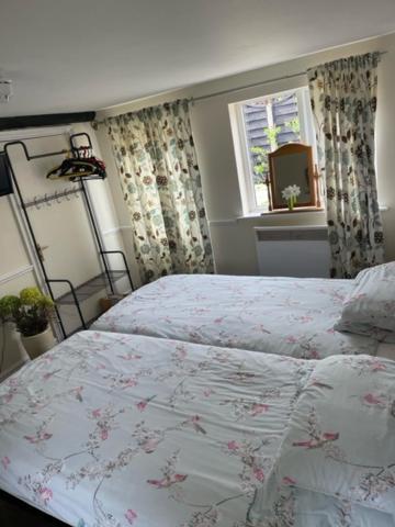 The Red Lion Great Offley Hotel Luaran gambar